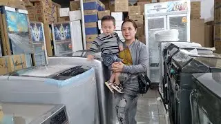 Пойдём посмотрим на малыша у тёти.