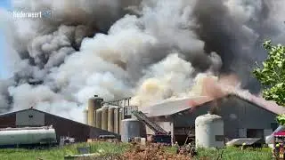 Zeer grote brand varkensstal Bloemerstraat Nederweert