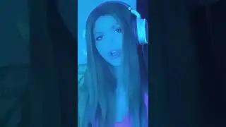 Parodia de shakira,  de young miko y shakira  con Carol gi
