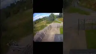 Cyclists meet gate #Clothesline #crash #bike