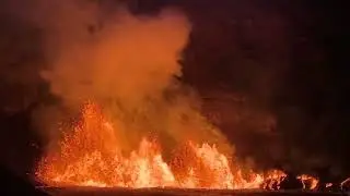 Kilauea Lava fountains. Early morning Dec 23.