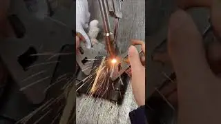 H&aring;ndholdt Lasersvejsning i Aktion: Perfekte Metalsamlinger med Ekstrem Pr&aelig;cision!