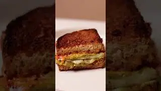 Mornings made better, one sandwich at a time. 🥪 #LaLavash