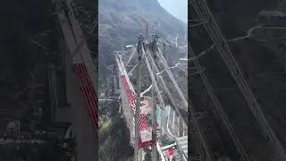 Timelapse (Construction Methodology) - The Huajiang Grand Canyon Bridge (under construction)