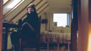 A quiet, rural life on the Isle of Skye - abandoned buildings, weaving, spoon carving & coffee