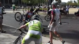 Cat 4 Mens race 2011 VOS Crash