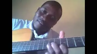 Rock Dellura fazendo cover da can&ccedil;&atilde;o thlelela da Marllen Preta Negra na viola semi-ac&uacute;stica