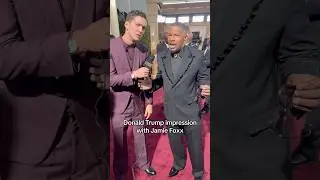 Dueling Donald Trump impression with Jamie Foxx at #goldenglobes