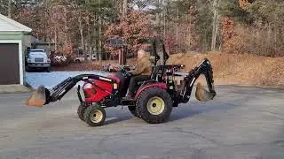 2017 Yanmar 4WD Tractor Equiped with Front Loader and Backhoe Attachment