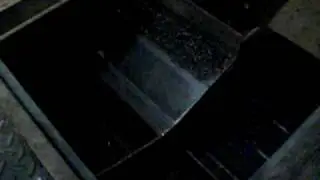 Mayfran - Shuffle Conveyor Feeding Steel Belt - Bar Ends and Chips