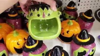 BULLSEYE'S PLAYGROUND HALLOWEEN SHOP WITH ME CLASSROOM IDEAS TREAT BAGS 2018