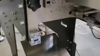 mesh bag packing machine/net bag packaging machine/full automatic net packaging machine