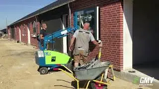 Winlet 350 glazing robot on the construction site