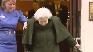Elizabeth Hospital; Queen Treated In Hospital Over Stomach Bug