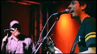Brett Newski & Chuck Ragan live in Cali - 