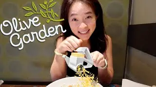 What the heck is OLIVE GARDEN? 🥖 Trying America&rsquo;s favorite Italian restaurant!