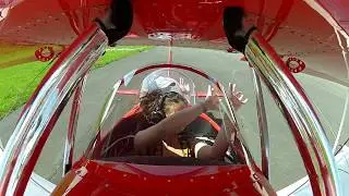 VOL EN COMET FK12