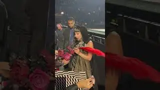 Lady Gaga Signs my arm at THE MAYHEM BALL CHICAGO (N2) #ladygaga #mayhemball #mayhemballtour