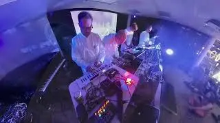 Synth Crush 'Em - Spacegrafon - Zoe The Spacegirl - live from Yousician Backstage Fest 2025!