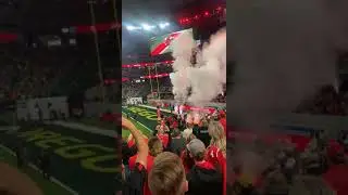 Utah Utes taking the field