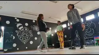 FRIDAY DANCE CLASSES