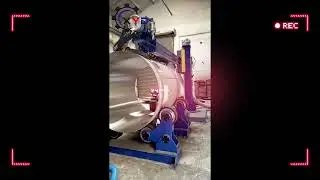 Tank and tank head polishing machine/tank shell polishing machine/tank shell grinding machine.