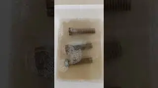 Metal rust removal oil