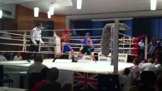 Gary bell boxing, round 1.