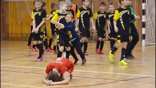 От слёз до счастья один удар! Детский футбол.