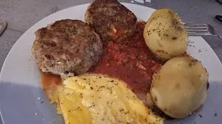 Italienska köttfärsbiffar med mozzarella. 😋🎉