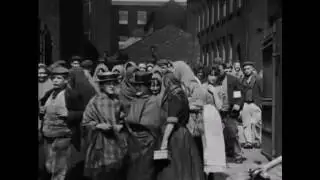 Weaving Mill Workers   day's end  1901