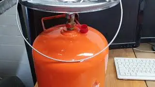 Баллон газовый 9,5 литров с горелкой, кемпинговый Eurofire 8692022310889
