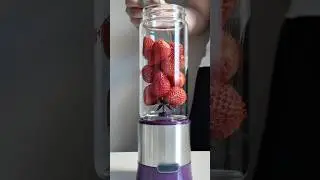 Blender Strawberry Milkshake#shorts #mixshake #satisfying #recipe #blender #homemade #smoothie