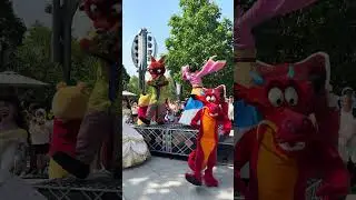 【上海ディズニーランド】Disney Color-Fest: A Street Party!  #上海ディズニーランド #ディズニー #ニック #ベル #ズートピア #カラフェス
