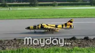 Mayday, mayday...  Hunter JET WM 2013