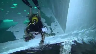 NEMO33 2013 Essais mat&eacute;riel :THE WORLDS DEEPEST INDOOR POOL : WATCH IN HD