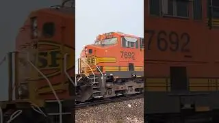 Early Morning BNSF S-LBTALT in Fort Worth, TX