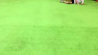 Athlete warm-up. Clamshell with mini band