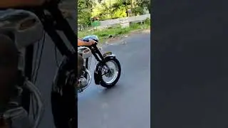 yezdi classic 250- all the way from 90s with all the original parts.