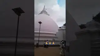 kelaniya temple 🙏🙏🙏 #travel #trendingshorts #nature #temple