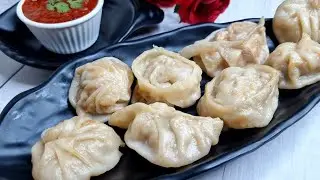 इस तरह चिकन मोमोज़ बनायेंगे तो फिर बाहर से कभी नही मंगाएंगे |  Chicken Momos or Dumplings at Home