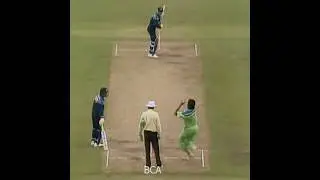 Wasim Akram Vs Vinod Kambli - Amazing Swing Bowling - Analysis