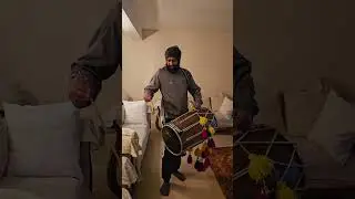 How to Play Dhol: Using the Tilli #dhol #drum #tutorial