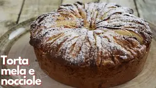 Torta mele e nocciola