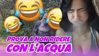 PROVA A NON RIDERE CON L'ACQUA (IMPOSSIBILE)