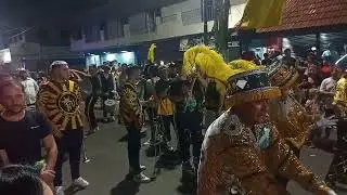 murga en buenos Aires ( nenes en vacaciones)