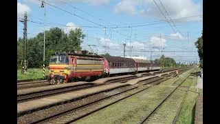 Пассажирские поезда в Словакии: электровоз 240-037 останавливается с №4609 в Палариково. ESK086033