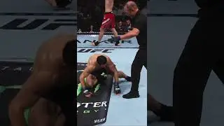Shara Bullet's double backfist KO!