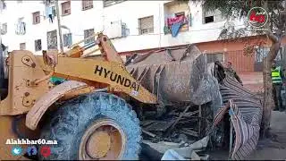 الطراكس دايرة خدمتها في حملة مشتركة لتحرير الملك العمومي بمنطقة سيدي مومن.
