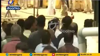 Rahul Gandhi Pleads 